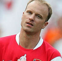 bergkamp101_pics377_205x200.jpg