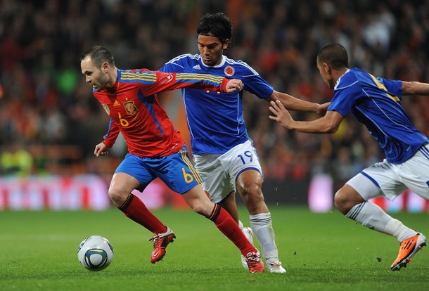 Don Andrés, light of my life... and of this dreary match. 