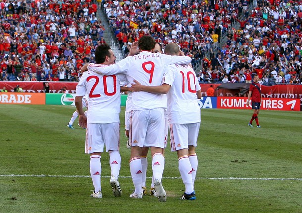 Awwww... get Torres out of the pic, and I'll like it even more.