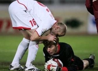kiss-in-the-head.jpg