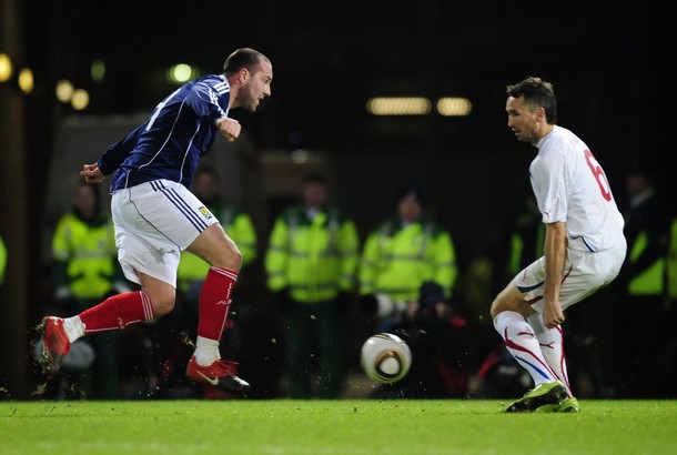 SOCCER-EUROPE/SCOTLAND