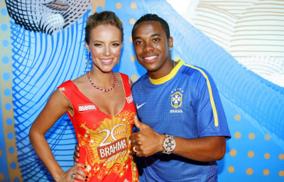 robinho thumbs up400px
