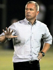 mano menezes